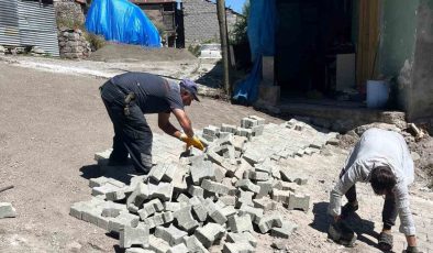 Posof’ta yol yapım çalışmaları sürüyor