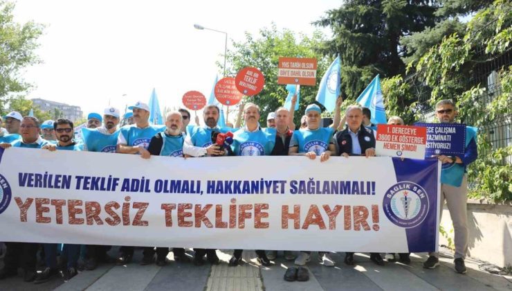 Sağlık-Sen’den oturma eylemi