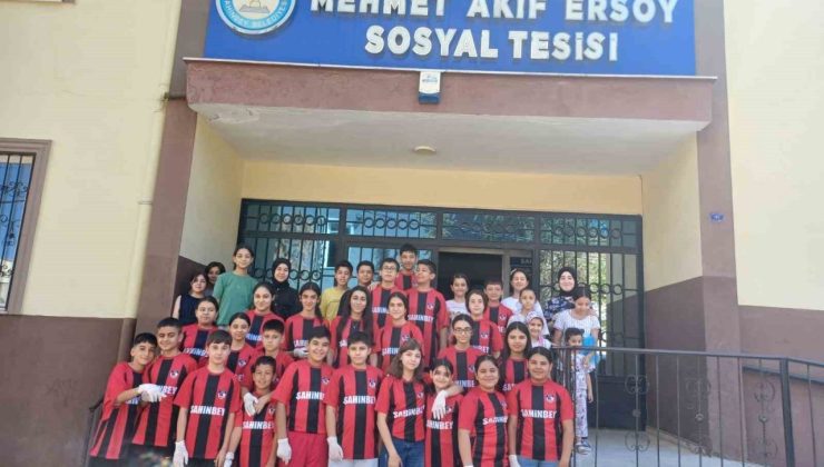 Şahinbeyli çocuklardan örnek davranış