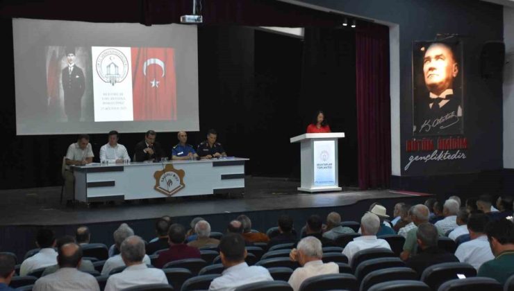 Salihli Kaymakamı Güldoğan, muhtarlarla buluştu