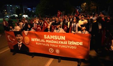 Samsun’da “İstiklal Madalyası İzinde Kurtuluş Yolu Yürüyüşü”