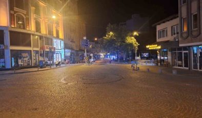 Sındırgı’da deprem