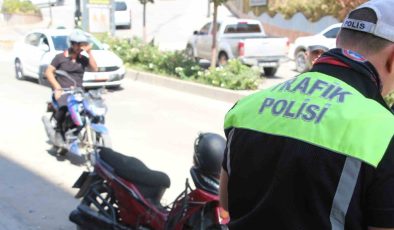 Şırnak’ta motosiklet sürücülerine bilgilendirme yapıldı