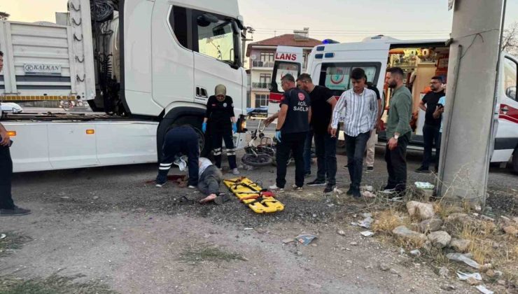Tır ile motosiklet çarpıştı: 1 ölü