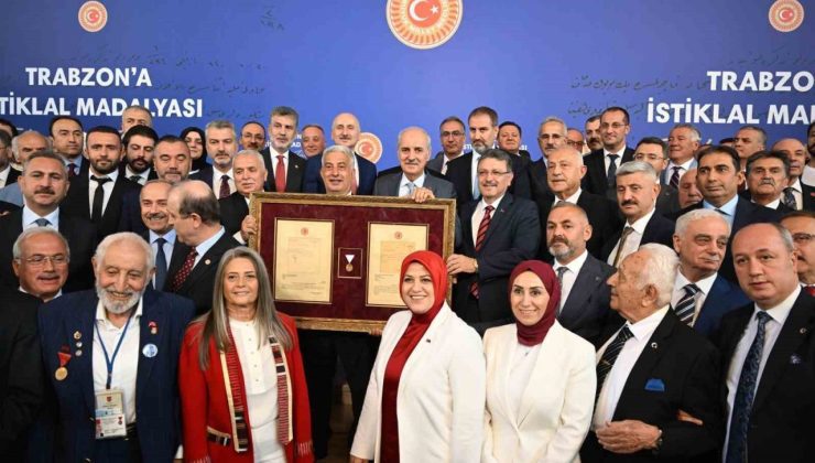 Trabzon’a İstiklal Madalyası verilmesi töreni