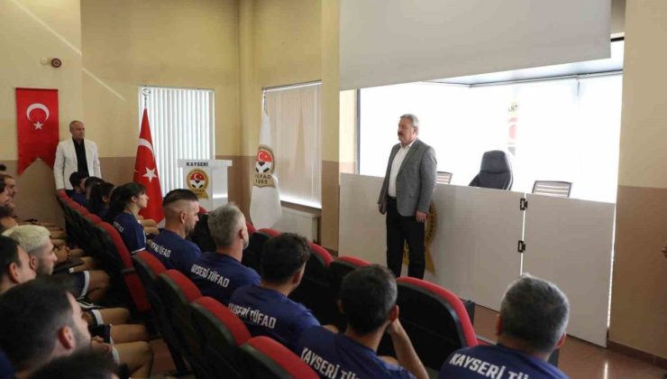 -UEFA C Lisans Antrenör Eğitim Programı Kayseri’de başladı