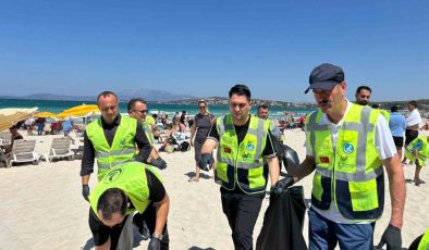 Ülkü Ocakları’ndan İzmir sahillerinde çevre temizliği