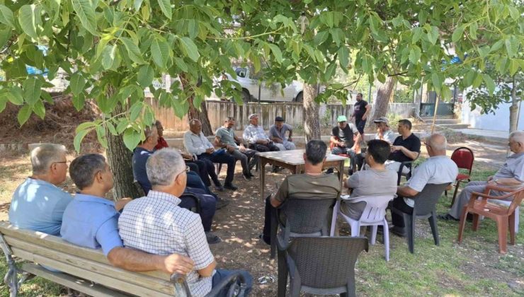 Uşak’ta yeni destekleme modeli ve kuraklık tedbirleri çiftçilere anlatıldı