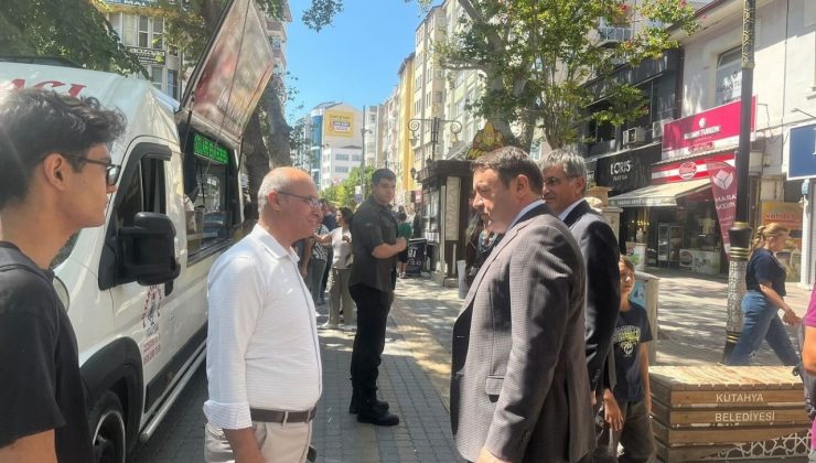Vali Musa Işın, Sevgi Yolu’nda esnaf ve vatandaşlarla buluştu