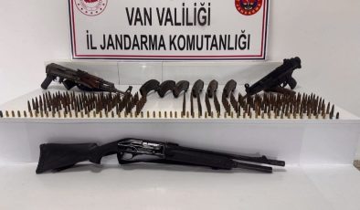 Van’da silah ve mühimmat ele geçirildi