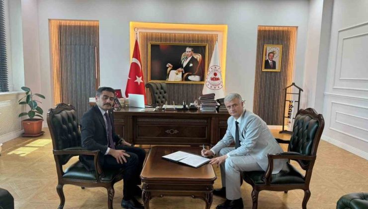 Varto’da 200 kişilik yurt için imzalar atıldı