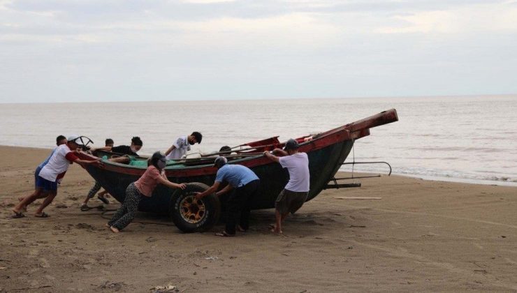 Vietnam’da Kajiki Tayfunu alarmı: 586 binden fazla kişi tahliye edildi