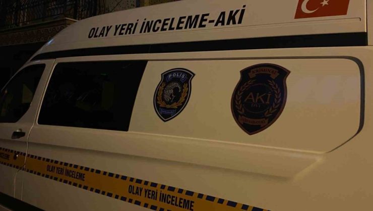 Yakınlarının haber alamadığı yaşlı kadın ölü bulundu