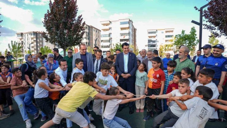 Yılmaz’dan 1 yılda 18 yeni park