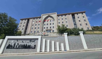 Yozgat’ta kayınvalidesini bıçaklayarak öldüren şahsın yargılanmasına başlandı