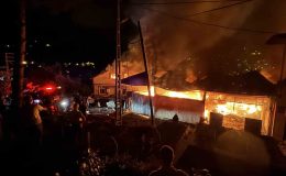 Zonguldak’ta alevler geceyi aydınlattı: 4 ev 1 yeri kullanılmaz hale geldi