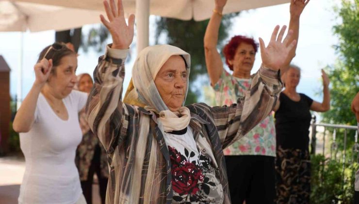 Kocaeli’nin “çınarları” ikinci baharlarını kulüpte yaşıyor